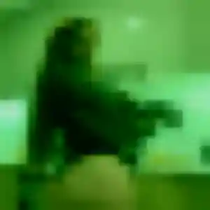 Charmante Hajar, 28 ans à Peypin - découvrir son profil
