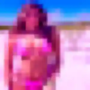 Celine, fille de 38 ans propose rencontre sexy à Pornic