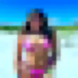 Nina de Pornic, 29 ans - rencontre sexy en toute liberté
