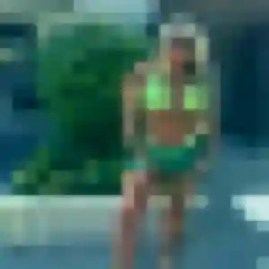 Découvre Alix, 43 ans à Port-Saint-Louis-du-Rhône gratuitement