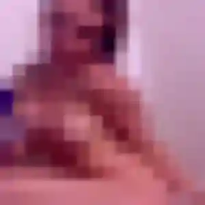 Rejoins Helene, 20 ans à Portes-lès-Valence en t'inscrivant
