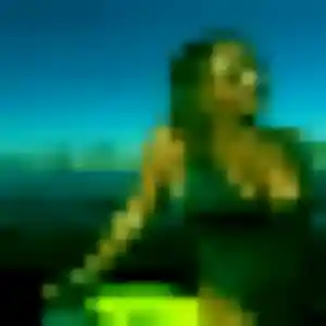 Flore, 24 ans, en ligne à Rocbaron pour un rencontre sexy