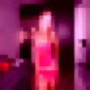 rencontre sexy à Rosporden : photo de Siham, 26 ans - sans engagement