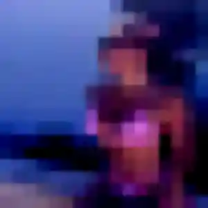Belle Lucienne, 26 ans à Rousset - voir sa photo