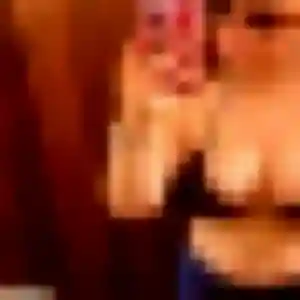 rencontre sexy à Saint-Bonnet-de-Mure : photo de Anne, 38 ans - inscription gratuite