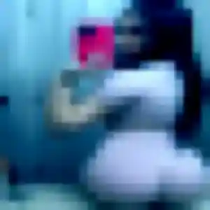 Mathilde, 19 ans, disponible à Saint-Cloud pour une rencontre coquine