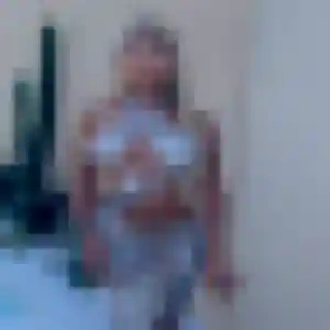 Oumaima, 38 ans, en ligne à Saint-Jean-de-Luz pour un rencontre sexy
