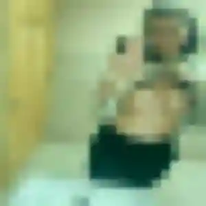 Apolline de Saint-Jory, 22 ans - rencontre sexy en toute liberté