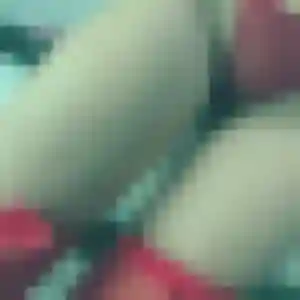 Ninon, 25 ans, veut un rencontre sexy à Saint-Martin-le-Vinoux