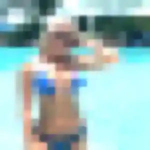 Contacte Helena, 38 ans à Saint-Maximin-la-Sainte-Baume en t'inscrivant
