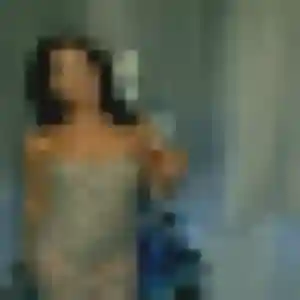 Laure de Saint-Pierre-en-Faucigny, 23 ans - rencontre sexy en toute liberté