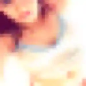Rencontre Theresa, 21 ans à Saint-Saturnin-lès-Avignon en privé