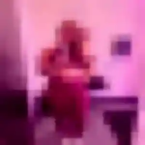 Eglantine (38 ans) à Sainte-Livrade-sur-Lot propose un rencontre sexy rapidement