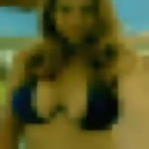 Photo de Doriane à Santes (35 ans) - rencontre sexy sans inscription