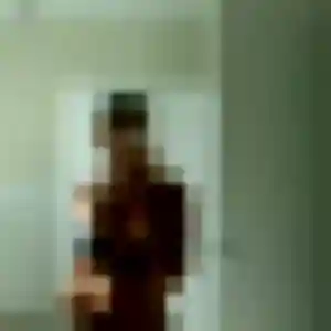 Whitney, 20 ans, en ligne à Sarrians pour une rencontre coquine