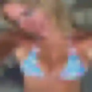 Brune, 38 ans, disponible à Saulx-les-Chartreux pour un rencontre sexy