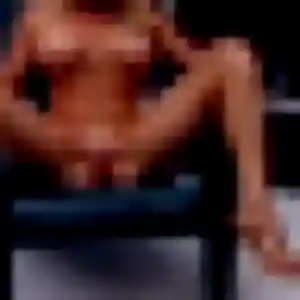 Urielle (22 ans) à Scionzier cherche un rencontre sexy ce soir