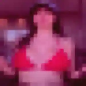 Estee, 20 ans, connectée à Segré-en-Anjou Bleu pour un rencontre sexy