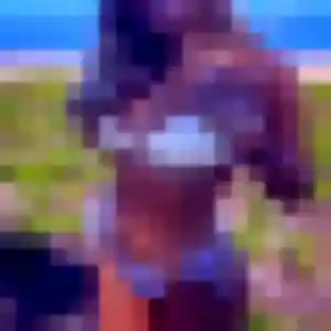 Gladys, 22 ans, en ligne à Souleuvre en Bocage pour un rencontre sexy
