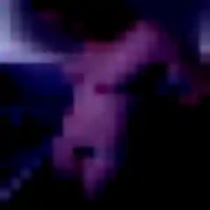 Audrey, 19 ans, connectée à Sully-sur-Loire pour une rencontre coquine