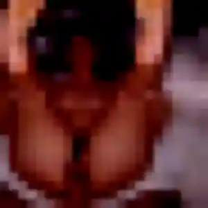 Ulrike, 20 ans, disponible à Vaison-la-Romaine pour une rencontre coquine