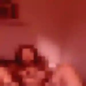 Mylene (19 ans) à Vandœuvre-lès-Nancy attend une rencontre ce soir