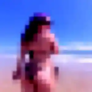 Alix, 34 ans, dispo pour rencontre sexy à Vernaison