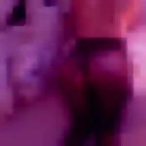 Nathalie (36 ans) à Villeneuve-la-Garenne cherche un rencontre sexy rapidement
